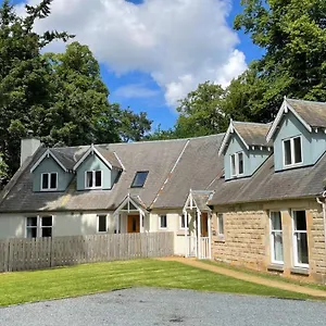 villa-estate-houses-at-carberry-tower.edinburghhotelsuk.org/
