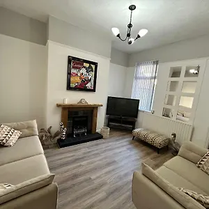 westview-house-by-sasco-apartments.hotelsin-chester.com/